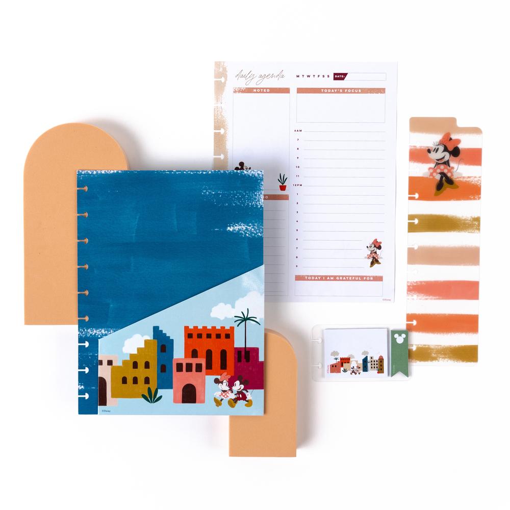 Disney © Oasis Adventure Classic Accessory Pack
