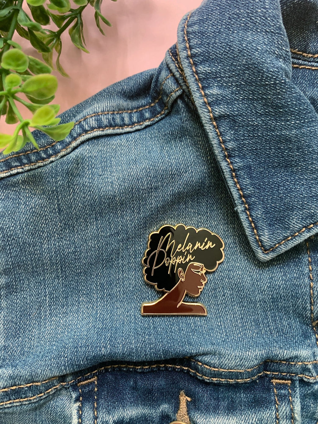 Melanin Poppin' Enamel Pin